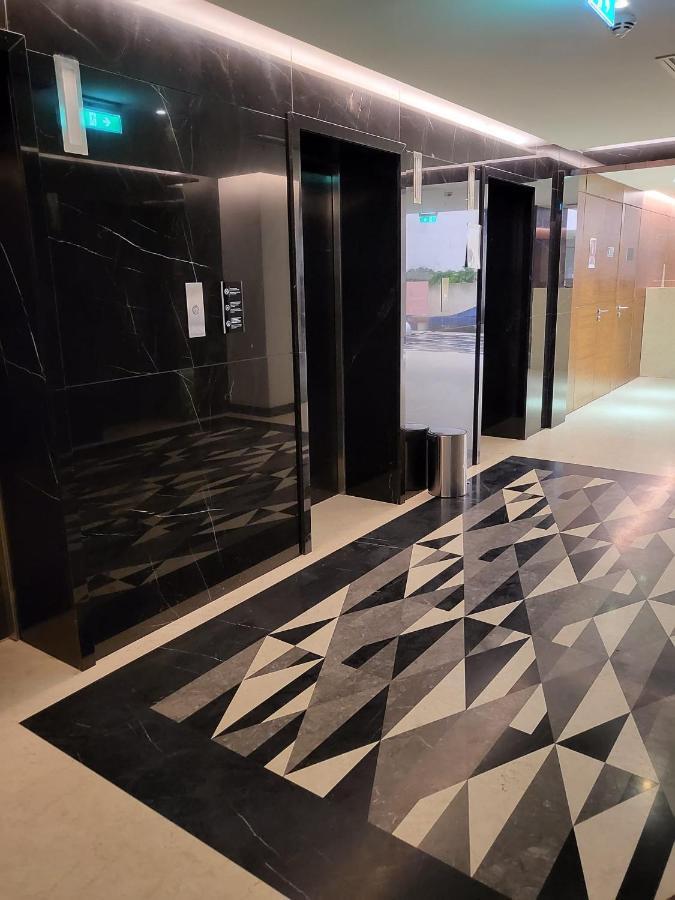 Apartment 16,26,27 Floors In Alliance Palace באטומי מראה חיצוני תמונה