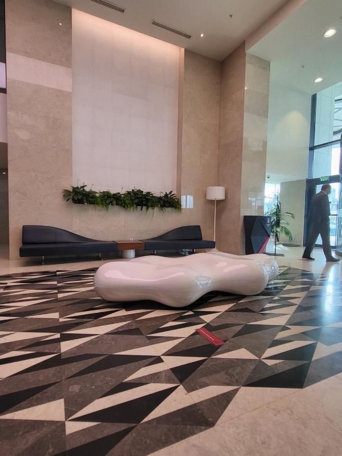 Apartment 16,26,27 Floors In Alliance Palace באטומי מראה חיצוני תמונה