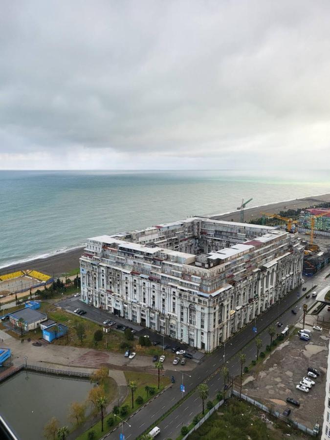 Apartment 16,26,27 Floors In Alliance Palace באטומי מראה חיצוני תמונה